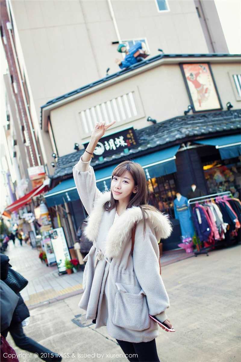 高清清纯美女陈潇街头迷人照图集