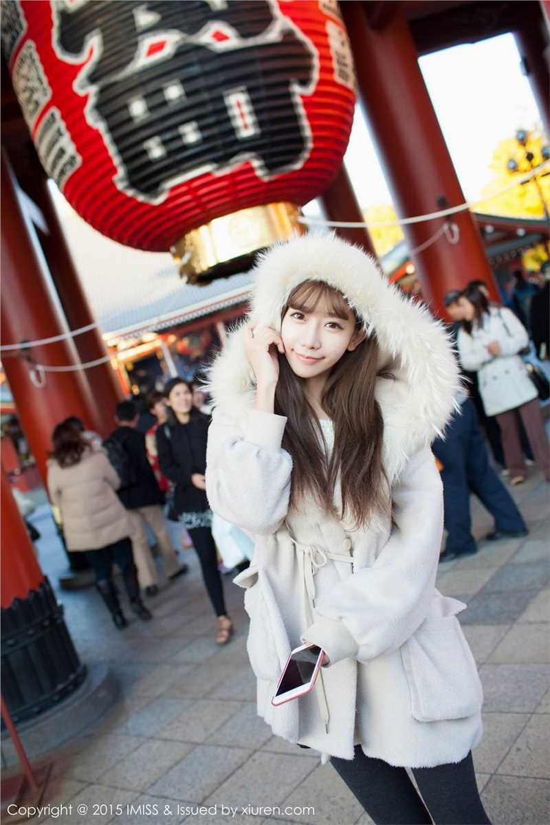 高清清纯美女陈潇街头迷人照图集