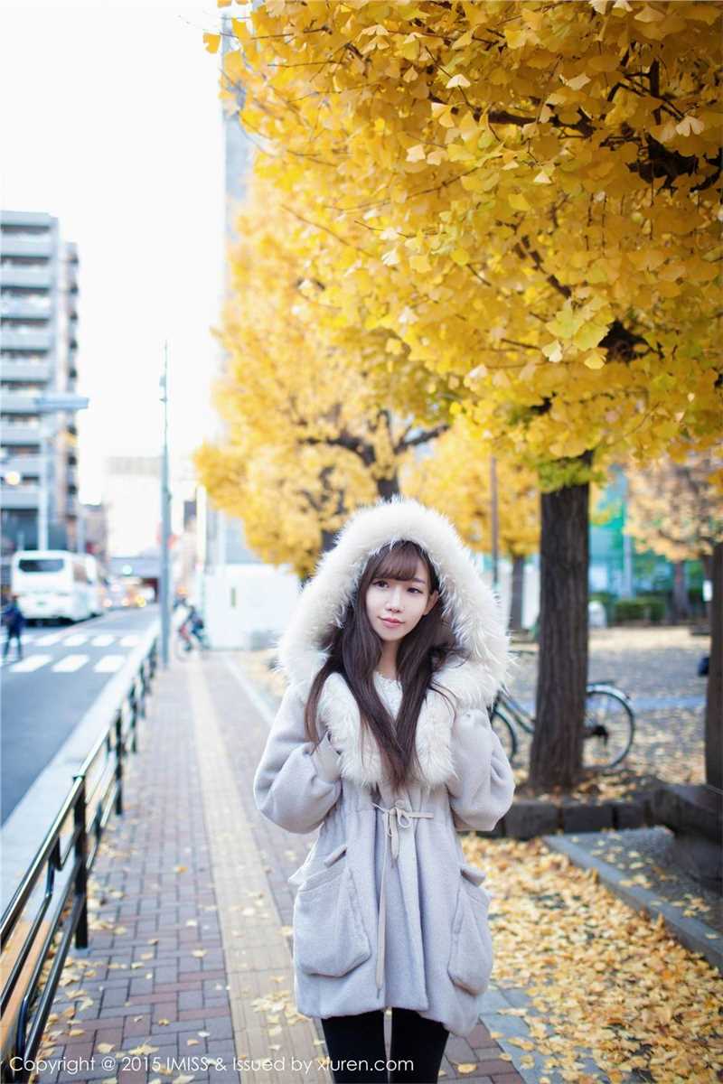 高清清纯美女陈潇街头迷人照图集