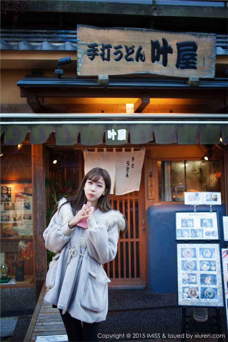 高清清纯美女陈潇街头迷人照图集