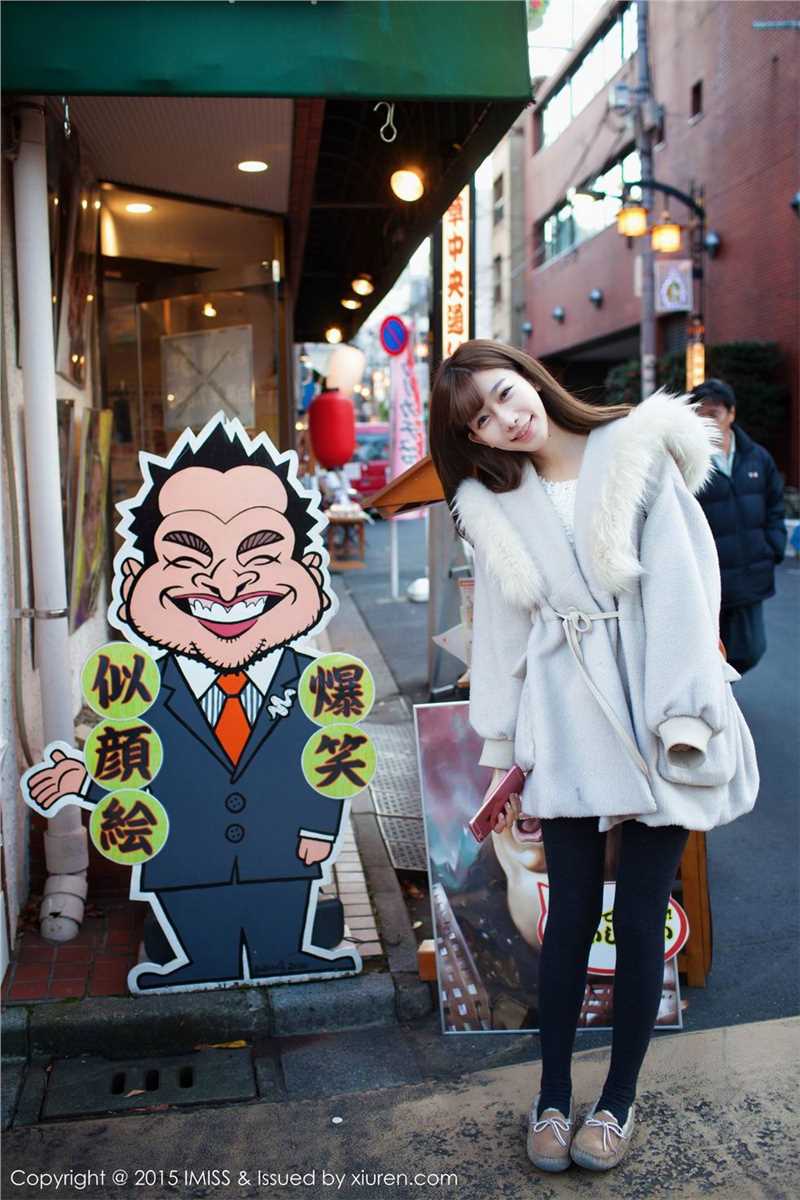 高清清纯美女陈潇街头迷人照图集