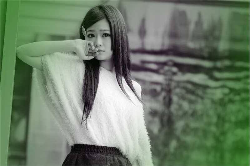 优质甜美女孩小豚秋日迷人街拍相册