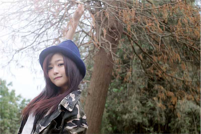 优质甜美女孩小豚秋日迷人街拍相册