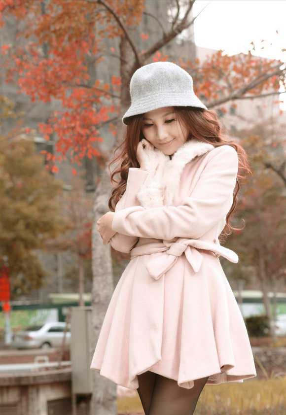 最全清纯少女洋洋初秋户外迷人写照壁纸