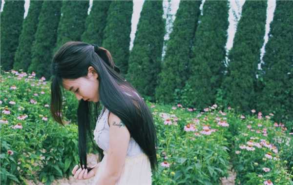 优质清纯女孩绿色田园迷人写照相册