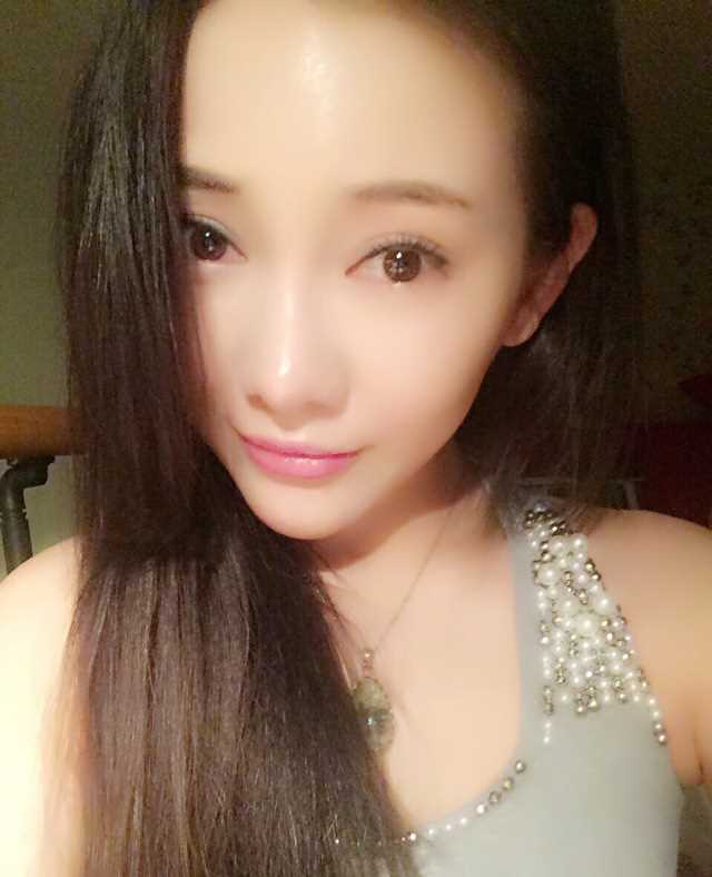 最新郭芮溪清纯迷人照壁纸