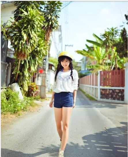 最全平面模特宋伊人清纯大片壁纸