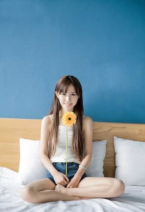 最新清纯可爱萌妹子唯美大图壁纸