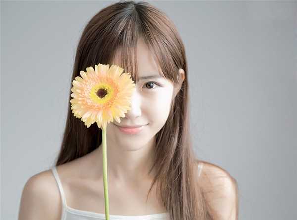 最新清纯可爱萌妹子唯美大图壁纸