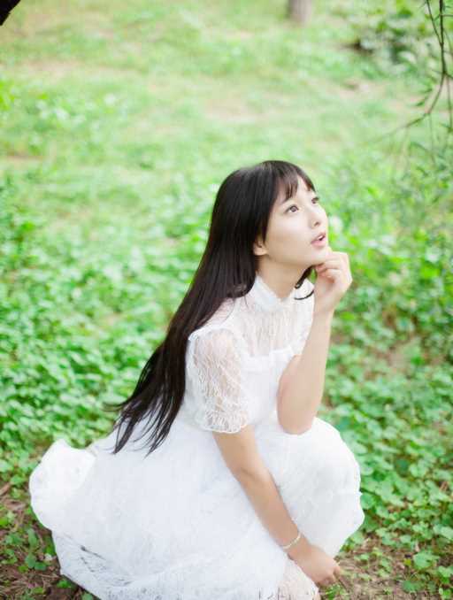 最新清纯白纱美女户外大图壁纸