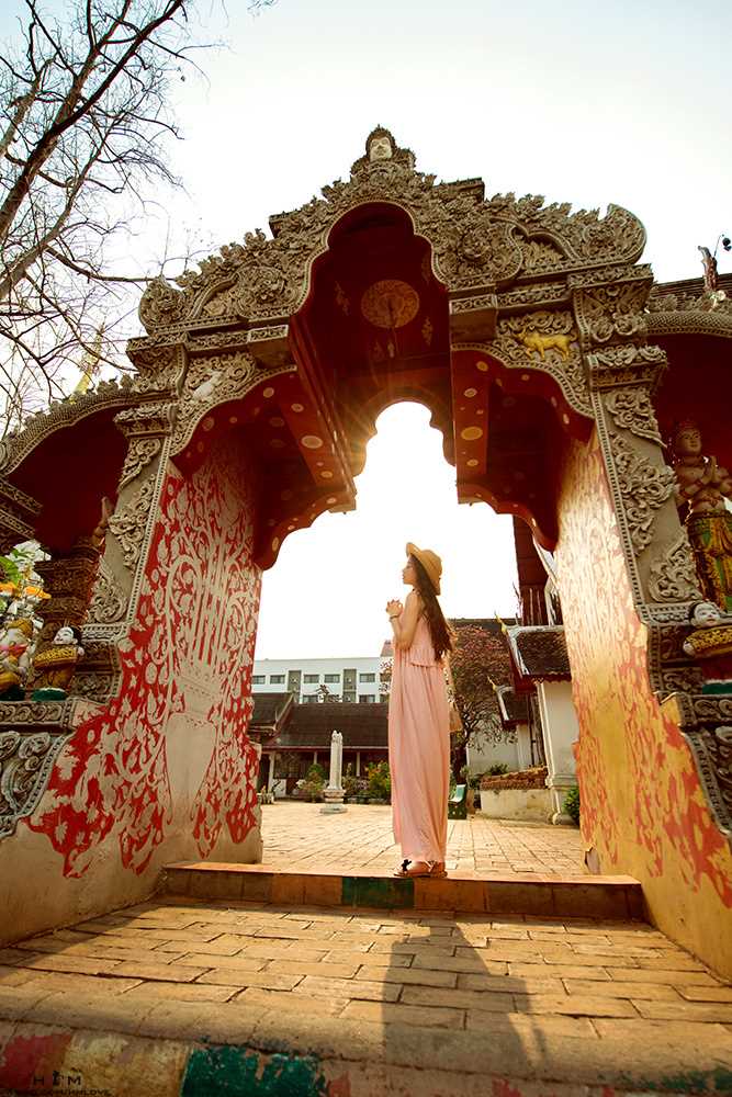 优质清纯重庆美女户外小清新图片图片