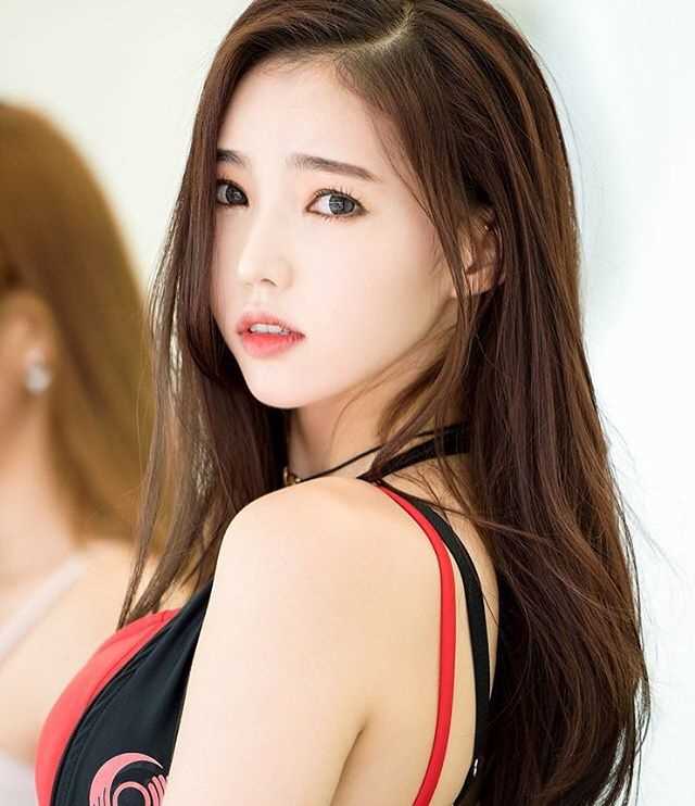最全韩国美女车模金宝拉KimBora高清养眼图片相册
