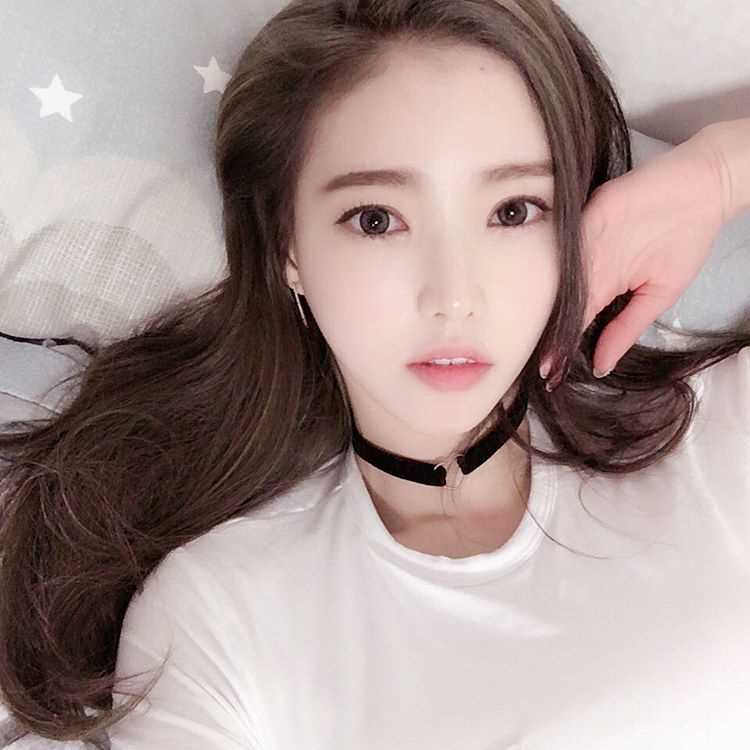 最全韩国美女车模金宝拉KimBora高清养眼图片相册