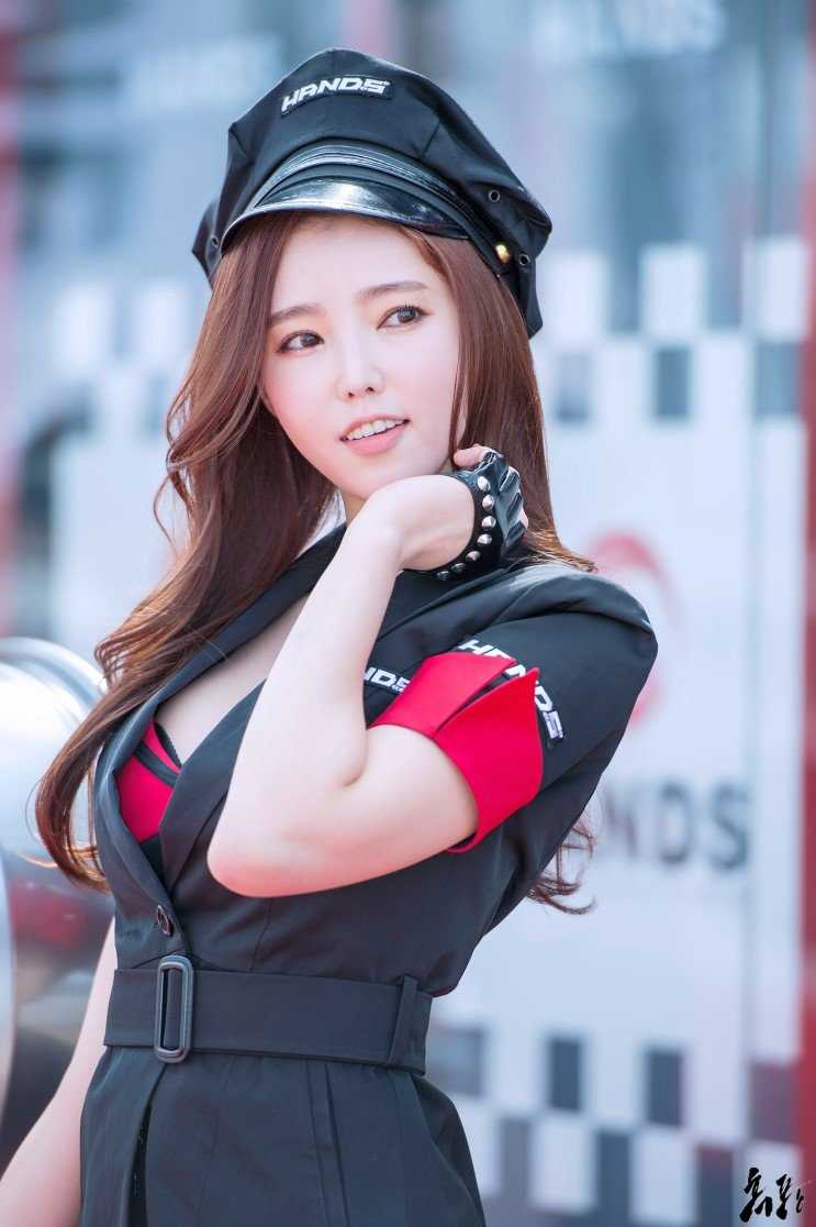 最全韩国美女车模金宝拉KimBora高清养眼图片相册