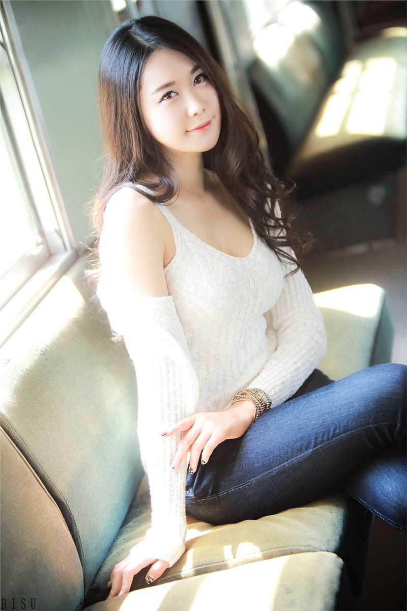 最新韩国美女车模殷夏荣私拍图片大全壁纸