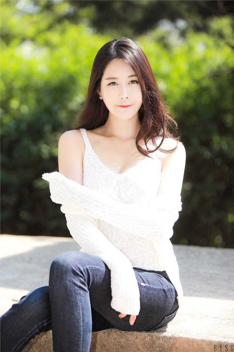 最新韩国美女车模殷夏荣私拍图片大全壁纸