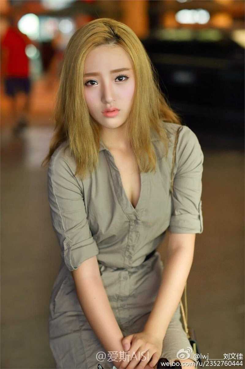 最新美女车模特刘文佳车展摄影图片壁纸
