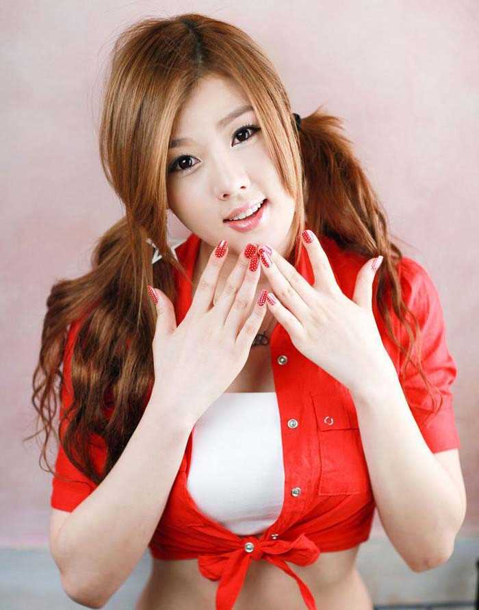 韩国顶级车模黄美姬高清摄影图片