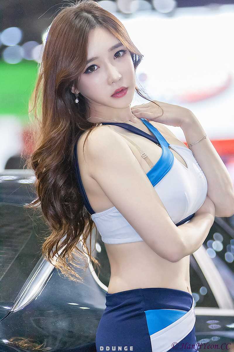 特别专辑韩国甜美车模李花莉妩媚性感写真图片