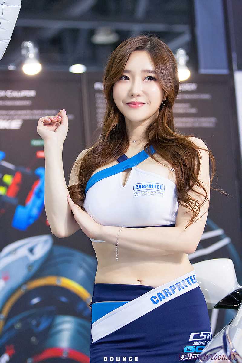 特别专辑韩国甜美车模李花莉妩媚性感写真图片