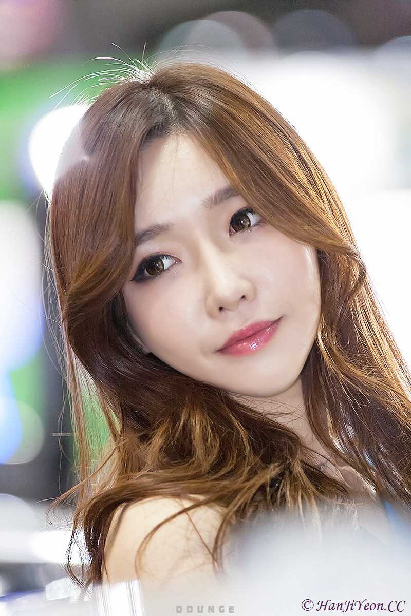 特别专辑韩国甜美车模李花莉妩媚性感写真图片