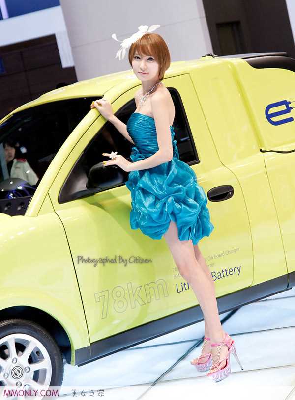 高清韩国可爱车模高清车展图集