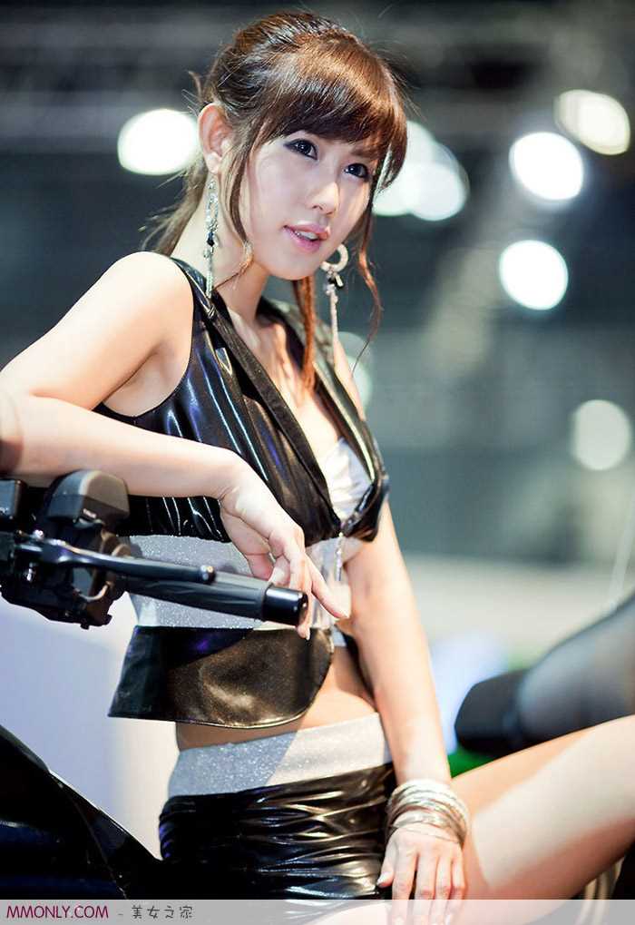 最全性感韩国车模宋智娜私房高清相册