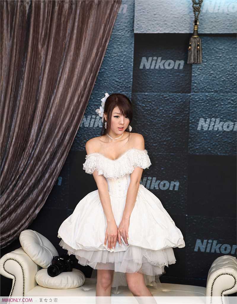 最全韩国车模韩美姬车展性感壁纸