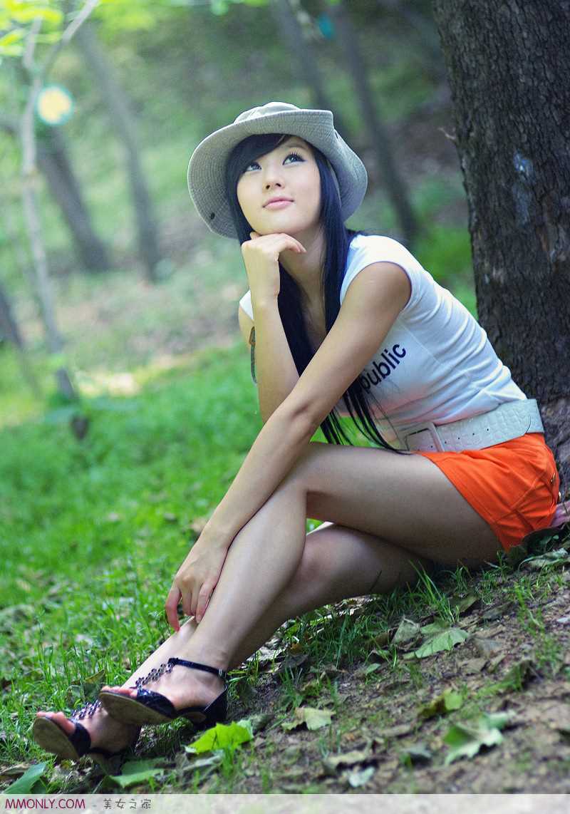 最全韩国车模韩美姬车展性感壁纸