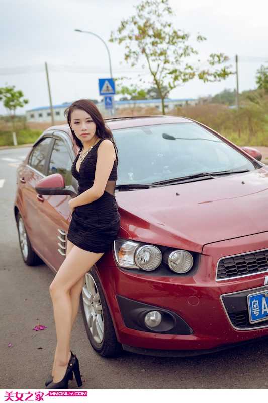 特别专辑车模Aveo性感酥胸迷人