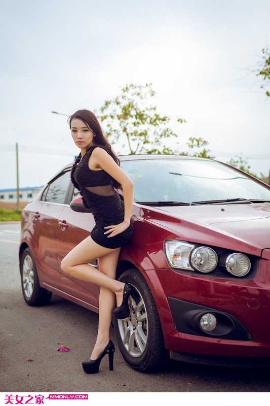 特别专辑车模Aveo性感酥胸迷人