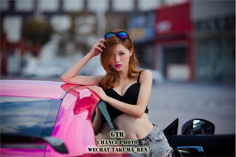 精选性感极品车模高清诱惑图册