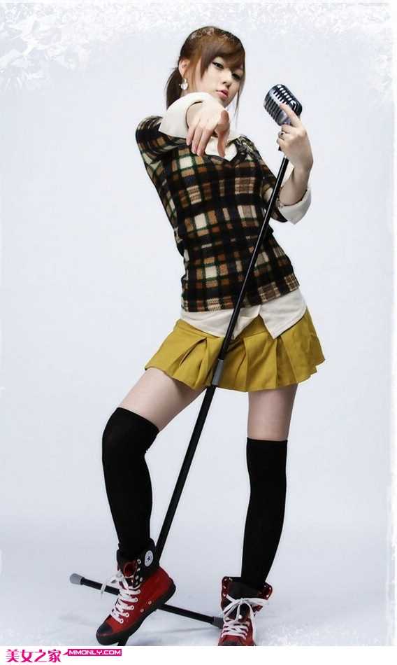 最全韩国极品美女车模黄美姬高清相册