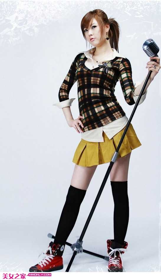 最全韩国极品美女车模黄美姬高清相册