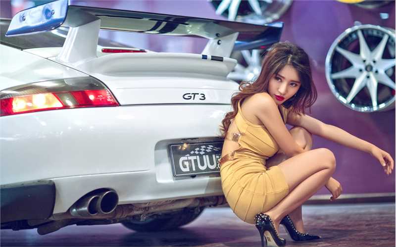 最全性感车模美女妩媚诱人相册