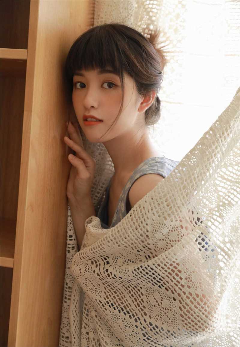 高清淡雅脱俗小清新美少女青涩稚嫩大长腿睡衣动人甜美女孩图集