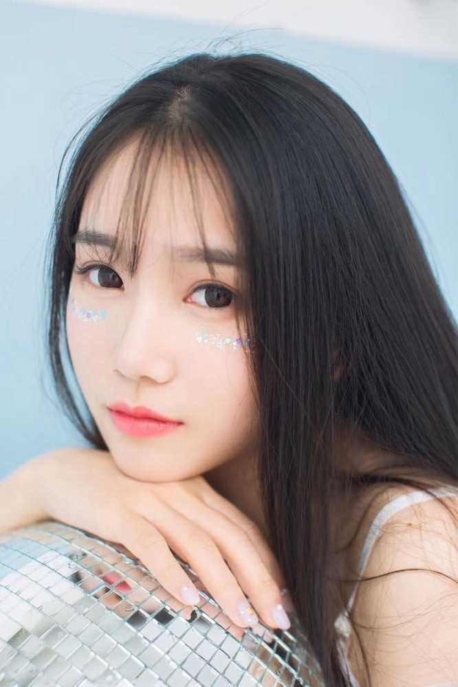特别专辑美女洗澡妖娆甜美女孩图片