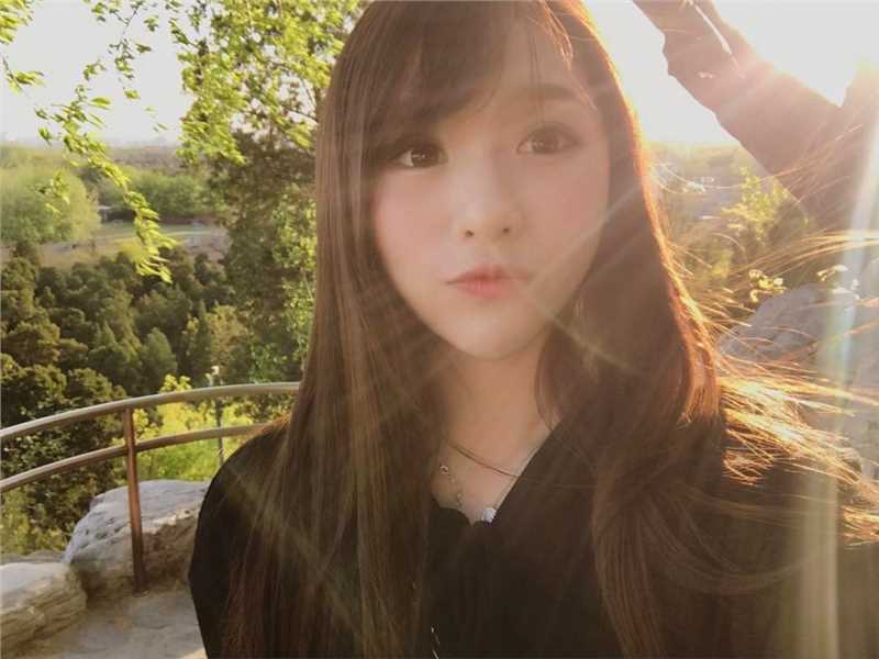 香港美女黄乐乐私房照甜美迷人