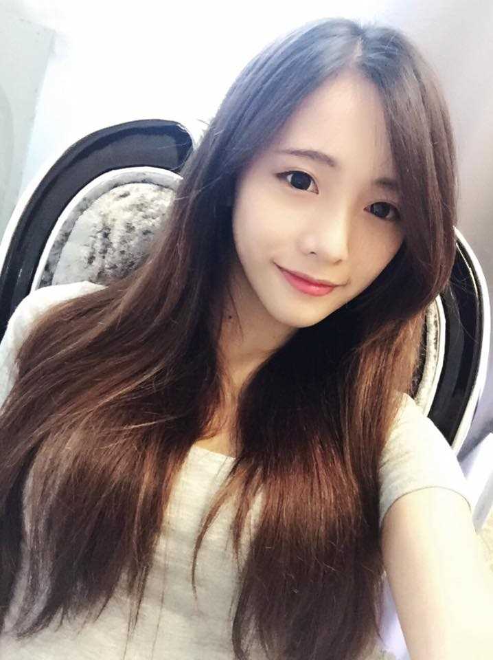 高清台湾美女萧卉君甜美照笑容迷人图集