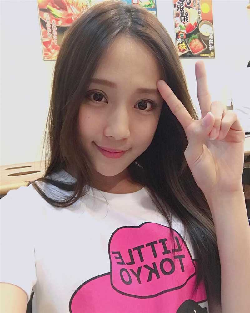 精选台湾美女罗依璇生活照甜美十足图册