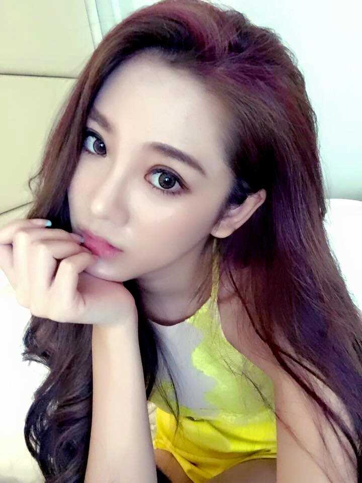 优质台湾美女黄钡铢生活照甜美迷人相册