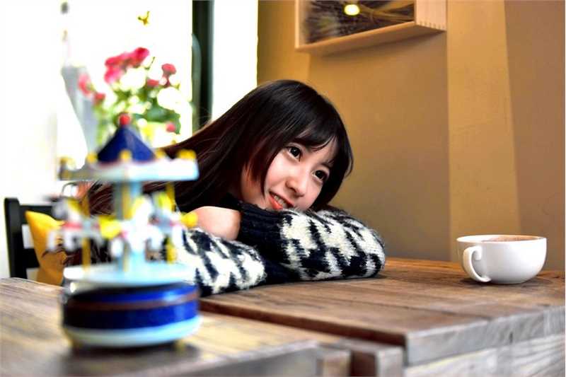 精选甜美女孩冬季生活可爱迷人图册