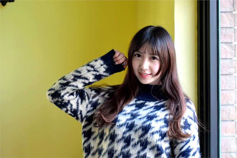 精选甜美女孩冬季生活可爱迷人图册