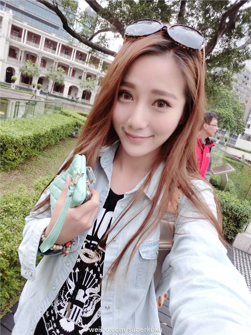 精选甜美系女生洪毓Kuku图片图册