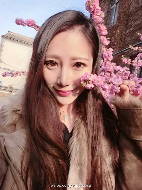 精选甜美系女生洪毓Kuku图片图册