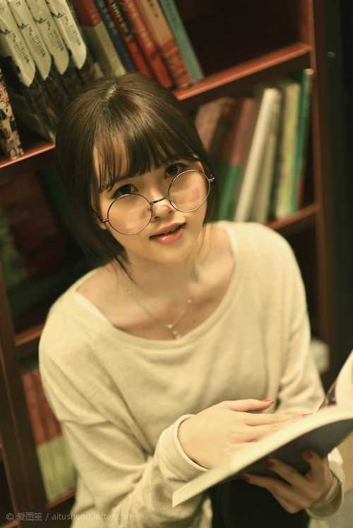 优质唯美小清新甜美女生图片相册