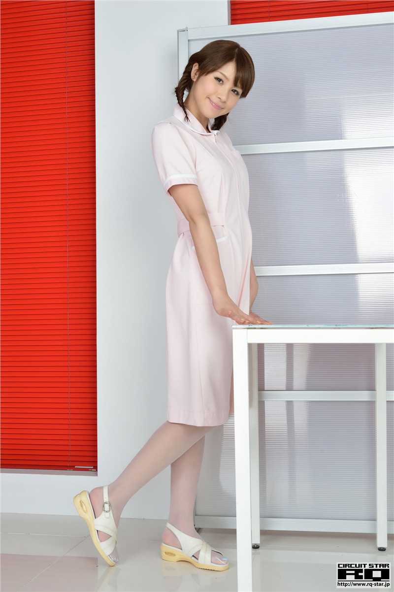 精选日本偶像立花サキ甜美护士装图册