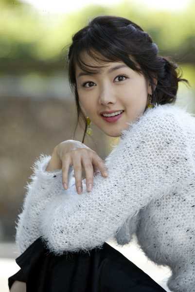 甜美的韩国学妹唯美清纯