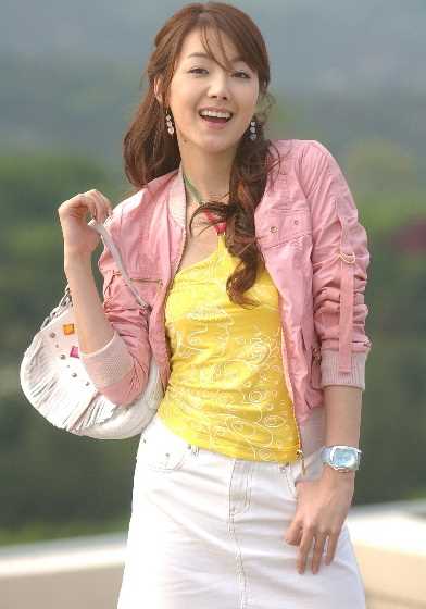 甜美的韩国学妹唯美清纯