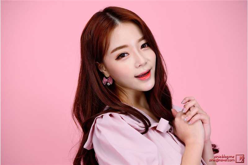 最全韩国美眉韩智妍甜美惹人爱壁纸